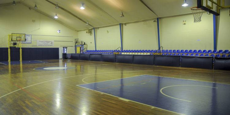 Λέσσης: Ολοκληρώθηκε η αποσφράγιση προσφορών για το κλειστό στο νότο