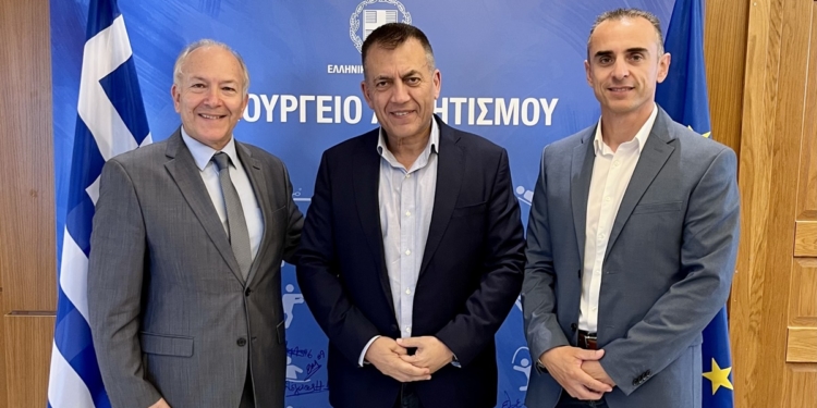 Αύξηση κατά 50 χιλιάδες στην ετήσια επιχορήγηση του ΕΑΚΚ