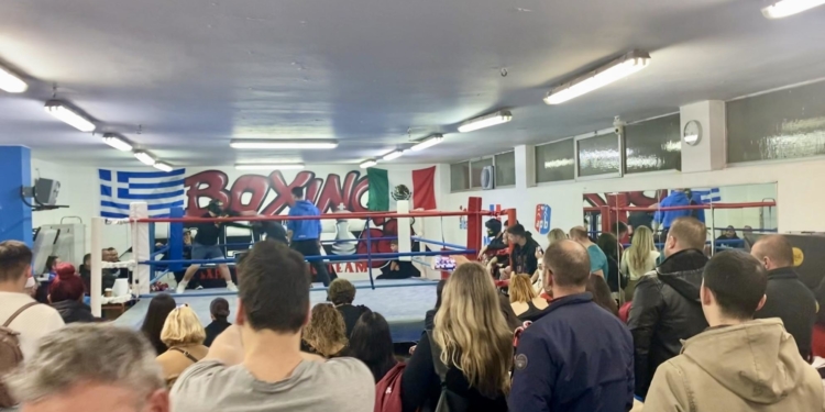 Με επιτυχία, η Χριστουγεννιάτικη πυγμαχική ημέρα (pics)