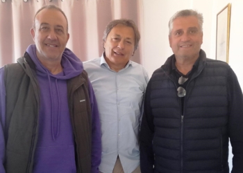 Αυλωνίτης: «Περίεργες» οι συνεχείς ματαιώσεις της παραχώρησης του παραλιακού μετώπου