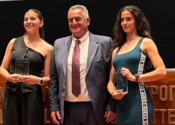 Η Ελένη Διαβάτη βραβεύτηκε στη γιορτή της Ελληνικής Κωπηλασίας