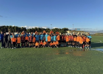 Θιναλιακός: Γονείς και παιδιά έπαιξαν μπάλα για το μικρό Νικόλα (pics)