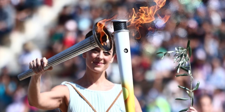 Η Ολυμπιακή Φλόγα έρχεται Κέρκυρα, ποιοι θα είναι οι λαμπαδηδρόμοι