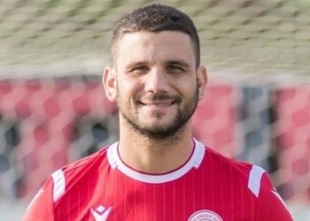 ΑΕΛ: Κράτησε Βασιλάκη, πήρε Γαρδικιώτη…