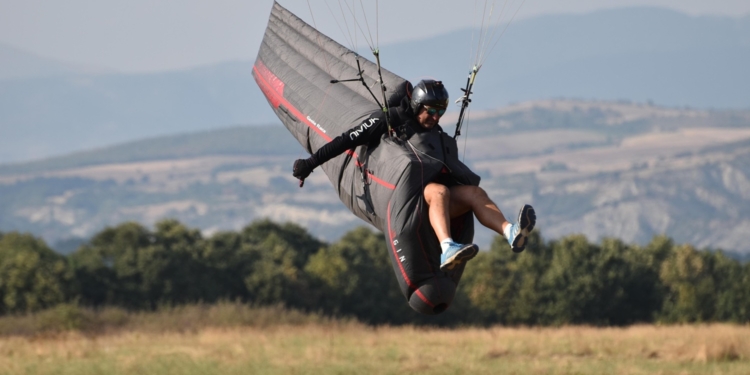 Ο Χ. Λέπεσης, πρωταθλητής Ελλάδας στο Αλεξίπτωτο Πλαγιάς…