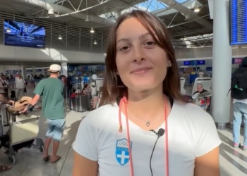 Η Μελίνα Ζάραγκα “πέταξε” για το Παγκόσμιο του Περού…