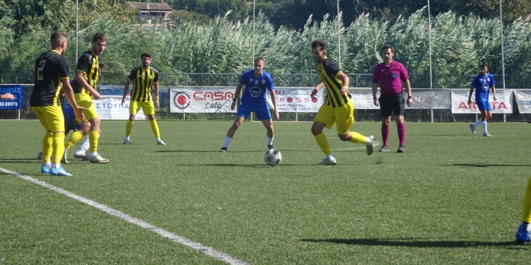 Photostory: Αστέρας Πετριτή-Αναγέννηση Καρδίτσας 2-4