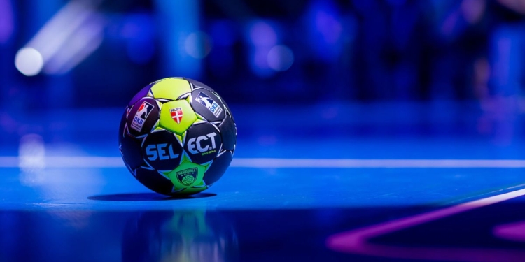 Χάντμπολ: Αρχή μέσα με Φοίβο, ο Φαίακας!