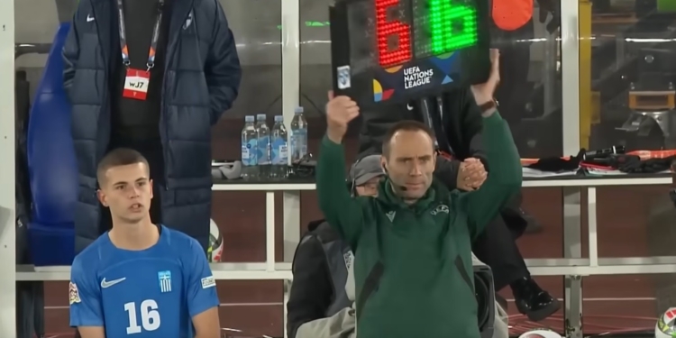 H UEFA αποθέωσε τον Μουζακίτη για το ντεμπούτο του με την Εθνική!