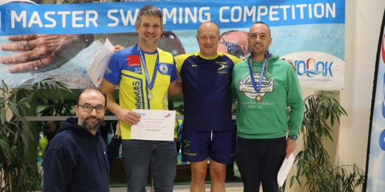 Τρία χρυσά και ένα ασημένιο για τον Κοτινά στο Master κολύμβησης της Καβάλας