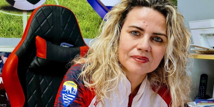 Η Αγγελική Κομνηνού, γενική αρχηγός της ΑΕ Κανονίου