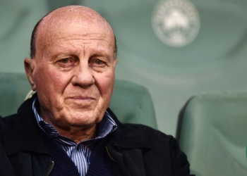 Πέθανε ο Μίμης Δομάζος