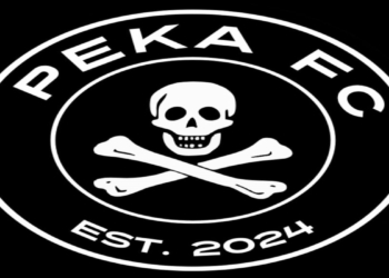 H Peka έπιασε τη Βολίδα στο ρετιρέ!