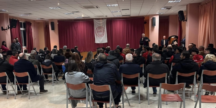 Η ΑΕΛ έκοψε την πίτα της (pics)…