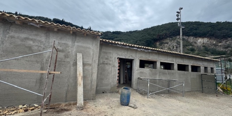 Δήμος Βορρά: Προς ολοκλήρωση το δημοτικό προπονητήριο Νυμφών