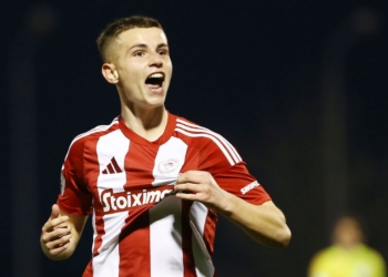 ΜΟΥΖΑΚΙΤΗΣ: Στο top-10 των αμυντικών χαφ του κόσμου κάτω των 20 ετών!