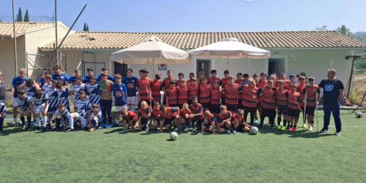 Γιορτή για το τέλος της σεζόν στην ακαδημία του Θιναλιακού