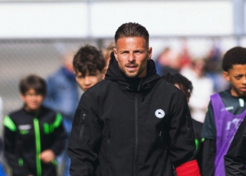 Βρακάς: Back to Corfu!