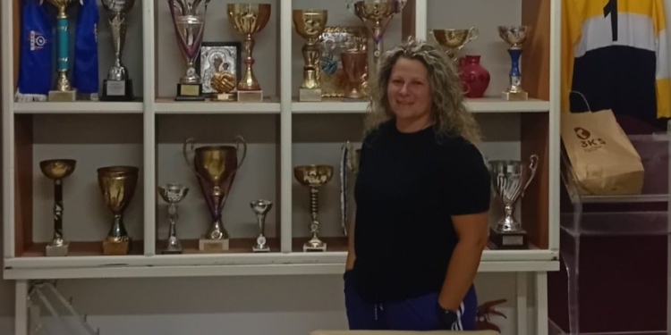 H Aνδριώτη παραμένει γυμνάστρια στον ΟΦΑΜ