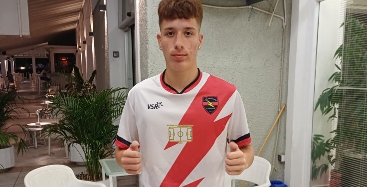 Ο ταλαντούχος Ρέτσης στον Κεραυνό!