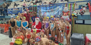 Τα δελφίνια ΝΑΟΚ και Ναυσίθοου γιόρτασαν μαζί τα Χριστούγεννα!