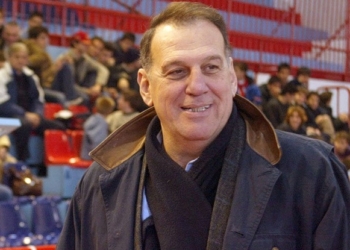 Πέθανε ο Βασίλης Γκούμας