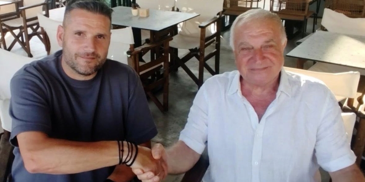 Ο Σπύρος Οικονομίδης στον ΠΑΟ Κορακιάνας