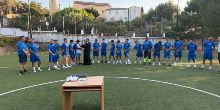 Στο γήπεδο ο Κρόνος: Στόχος η δημιουργία μιας ανταγωνιστικής ομάδας