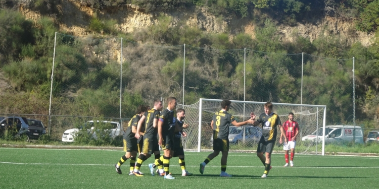 Photostory: Βολίδα-Οδυσσέας Αυλιωτών 5-2